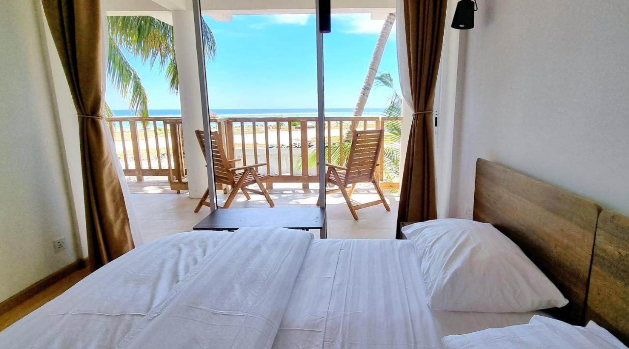 Coral Inn Thulusdhoo Esterno foto